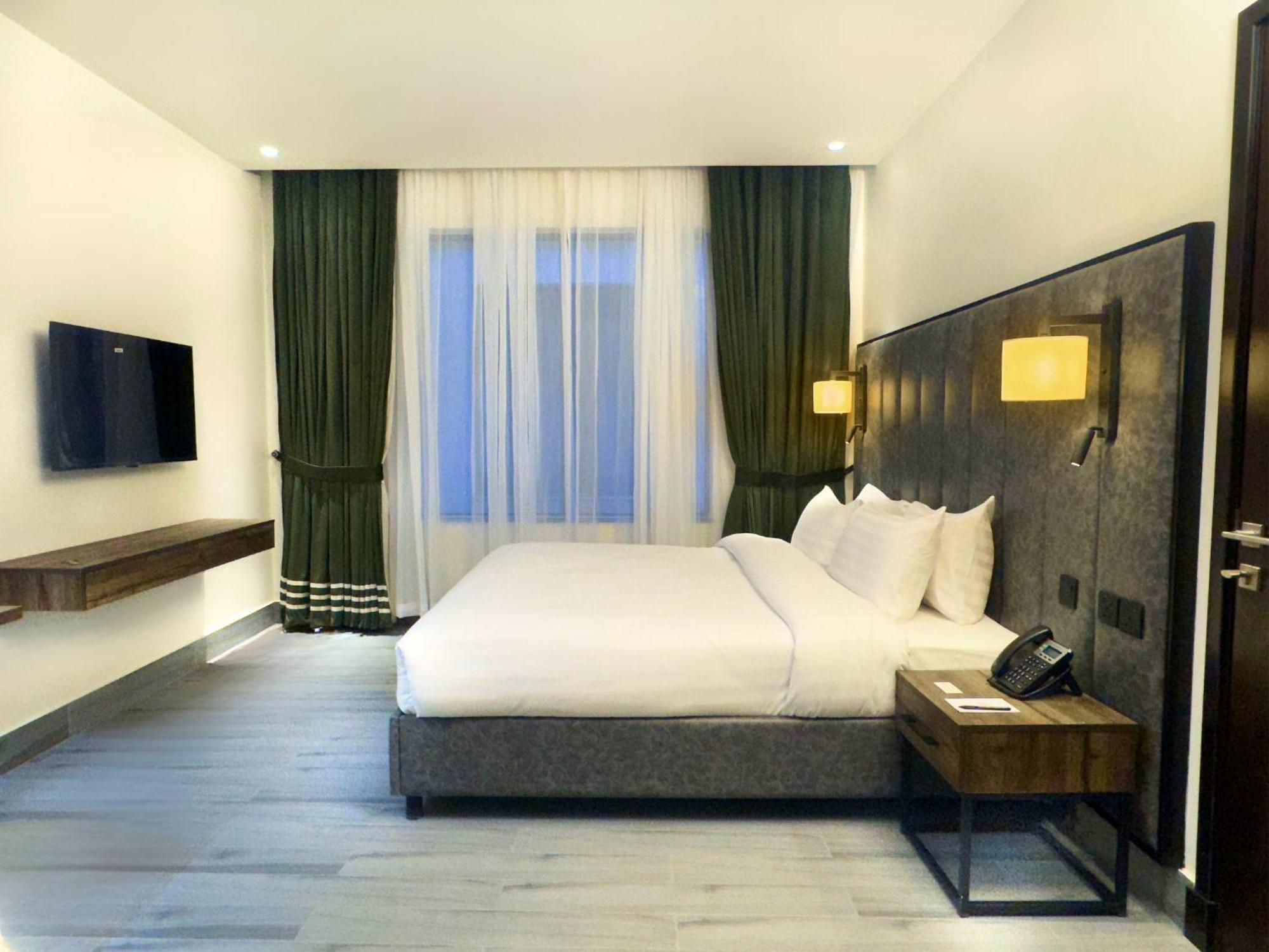 Hotel One Vogue Mall 35 Rawalpindi Eksteriør billede