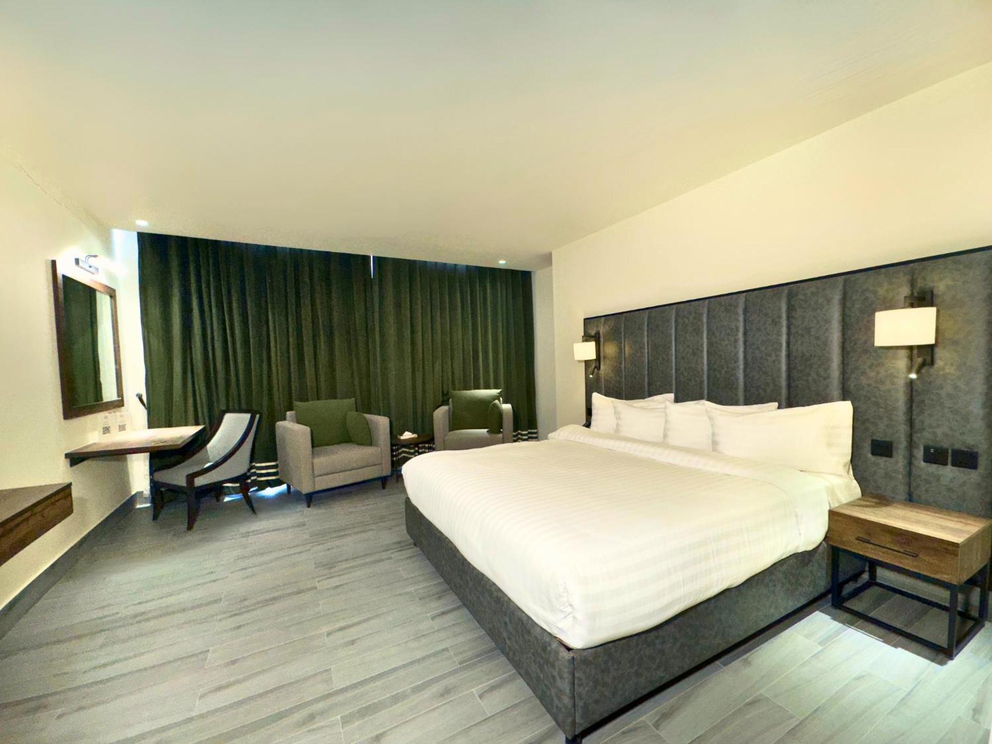 Hotel One Vogue Mall 35 Rawalpindi Eksteriør billede