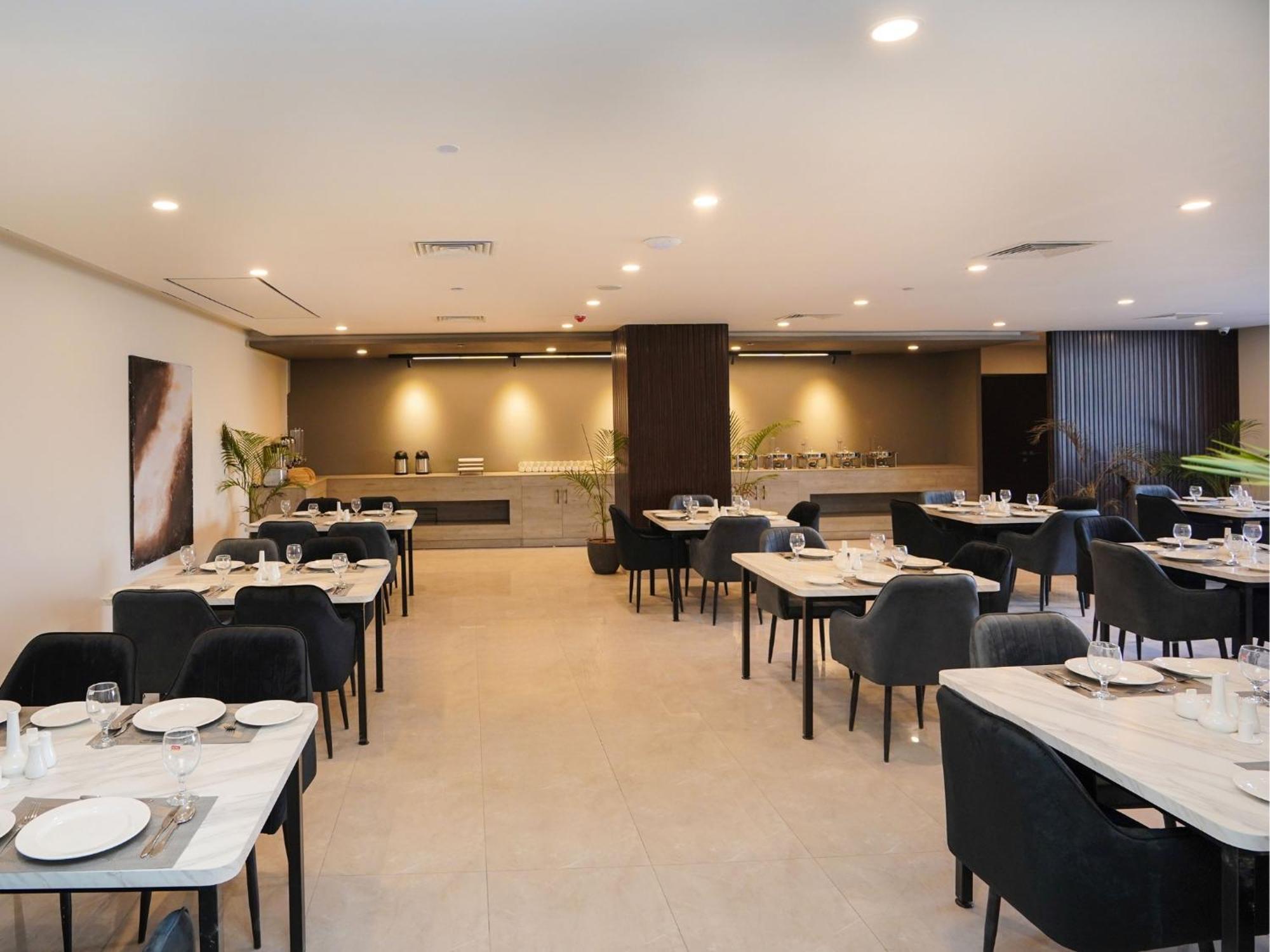 Hotel One Vogue Mall 35 Rawalpindi Eksteriør billede